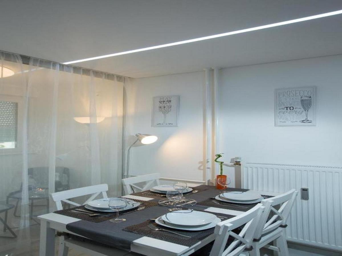 Modern & Luxury Apt Zagreb Airport W/ Free Wifi Velika Gorica Exterior foto